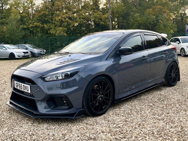 2015 65 Ford Focus 2.0 ST-3 5d 247 BHP