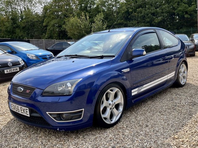 2007 56 Ford Focus 2.5 ST-3 3d 225 BHP