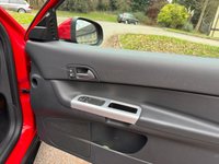 USED 2013 13 VOLVO C30 2.0 SE LUX 3d 143 BHP 