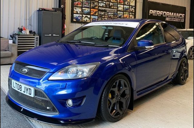 2008 08 Ford Focus 2.5 ST-2 3d 223 BHP