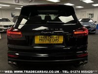 USED 2017 A PORSCHE CAYENNE PORSCHE CAYENNE S 4.2 V8 DIESEL TIPTRONIC S 5d 385 PS ***BIG SPEC*** UK DELIVERY FLAT FEE &pound;175 (SUBJECT TO DEAL) *OVER 100 IMAGES ON OUR WEBSITE*BESPOKE FINANCE ARRANGED*PART EXCHANGE WELCOME*ALL VEHICLES HPI CLEAR