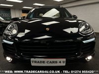 USED 2017 A PORSCHE CAYENNE PORSCHE CAYENNE S 4.2 V8 DIESEL TIPTRONIC S 5d 385 PS ***BIG SPEC*** UK DELIVERY FLAT FEE &pound;175 (SUBJECT TO DEAL) *OVER 100 IMAGES ON OUR WEBSITE*BESPOKE FINANCE ARRANGED*PART EXCHANGE WELCOME*ALL VEHICLES HPI CLEAR