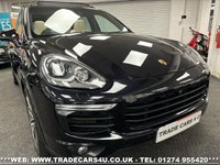 USED 2017 A PORSCHE CAYENNE PORSCHE CAYENNE S 4.2 V8 DIESEL TIPTRONIC S 5d 385 PS ***BIG SPEC*** UK DELIVERY FLAT FEE &pound;175 (SUBJECT TO DEAL) *OVER 100 IMAGES ON OUR WEBSITE*BESPOKE FINANCE ARRANGED*PART EXCHANGE WELCOME*ALL VEHICLES HPI CLEAR
