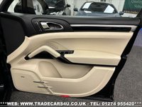 USED 2017 A PORSCHE CAYENNE PORSCHE CAYENNE S 4.2 V8 DIESEL TIPTRONIC S 5d 385 PS ***BIG SPEC*** UK DELIVERY FLAT FEE &pound;175 (SUBJECT TO DEAL) *OVER 100 IMAGES ON OUR WEBSITE*BESPOKE FINANCE ARRANGED*PART EXCHANGE WELCOME*ALL VEHICLES HPI CLEAR