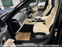 USED 2017 A PORSCHE CAYENNE PORSCHE CAYENNE S 4.2 V8 DIESEL TIPTRONIC S 5d 385 PS ***BIG SPEC*** UK DELIVERY FLAT FEE &pound;175 (SUBJECT TO DEAL) *OVER 100 IMAGES ON OUR WEBSITE*BESPOKE FINANCE ARRANGED*PART EXCHANGE WELCOME*ALL VEHICLES HPI CLEAR