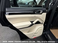 USED 2017 A PORSCHE CAYENNE PORSCHE CAYENNE S 4.2 V8 DIESEL TIPTRONIC S 5d 385 PS ***BIG SPEC*** UK DELIVERY FLAT FEE &pound;175 (SUBJECT TO DEAL) *OVER 100 IMAGES ON OUR WEBSITE*BESPOKE FINANCE ARRANGED*PART EXCHANGE WELCOME*ALL VEHICLES HPI CLEAR