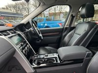 USED 2018 18 LAND ROVER DISCOVERY 3.0 TD6 HSE 5d 255 BHP A REAL BEAUTY+ONLY 1 OWNER FROM NEW+7 SEATER+AUTO+DIESEL+SERVICE HISTORY+PRIVACY GLASS+FULL LEATHER INTERIOR+CRUISE CONTROL+FULL PANORAMIC GLASS ROOF+PARKING CAMERAS+PARK ASSIST+HEATED SEATS+SATELITE NAVIGATION+CLIMATE CONTROL+20 INCH ALLOY WHEELS+1 FULL YEARS MOT PRIOR TO COLLECTION+MUST BE SEEN!!!!!!!!!!!!!!!