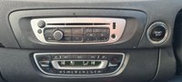USED 2016 16 RENAULT SCENIC 1.5 DYNAMIQUE NAV DCI 5d 110 BHP 16 INCH ALLOYS +  PRIVACY SCREEN +  CRUISE CONTROL +  START STOP +  DUAL CLIMATE CONTROL +  USB +  AUX +  SAT NAV +  BLUETOOTH +
