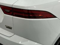 USED 2019 69 JAGUAR E-PACE 2.0 CHEQUERED FLAG 5d 178 BHP Striking Yulong White AWD Chequerd Flag Edition, High Specification, Panoramic Glass Roof, Full Leather Sports Seats Red Stitching, Navigation Media ,