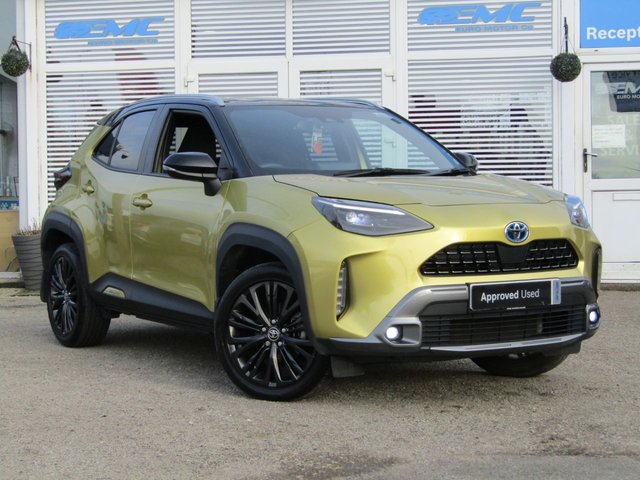 2022 22 Toyota Yaris Cross 1.5 DYNAMIC 5d 115 BHP