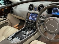 USED 2012 62 JAGUAR XJ 3.0 D V6 PREMIUM LUXURY 4d 275 BHP FSH + RECENT CAMBELT CHANGE - PAN SROOF & MERIDIAN & LOADED XJ!