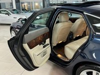 USED 2012 62 JAGUAR XJ 3.0 D V6 PREMIUM LUXURY 4d 275 BHP FSH + RECENT CAMBELT CHANGE - PAN SROOF & MERIDIAN & LOADED XJ!