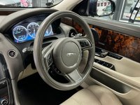 USED 2012 62 JAGUAR XJ 3.0 D V6 PREMIUM LUXURY 4d 275 BHP FSH + RECENT CAMBELT CHANGE - PAN SROOF & MERIDIAN & LOADED XJ!