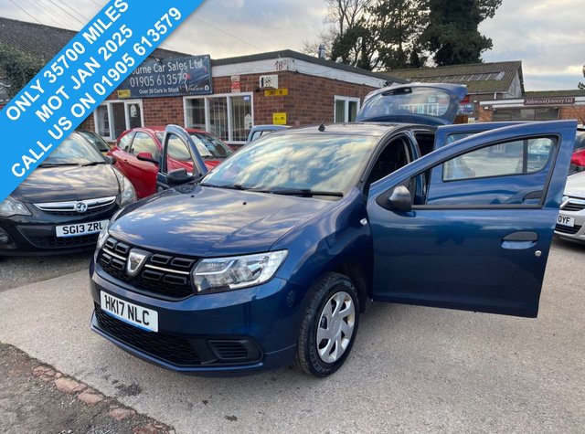 2017 17 DACIA SANDERO 0.9 AMBIANCE TCE 5d 90 BHP 36k miles, 6 services stamps, MOT Jan 2025