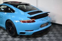 USED 2018 18 PORSCHE 911 3.0 CARRERA GTS PDK 2d 450 BHP LOW MILES / PAN ROOF / PDCC+