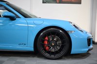 USED 2018 18 PORSCHE 911 3.0 CARRERA GTS PDK 2d 450 BHP LOW MILES / PAN ROOF / PDCC+