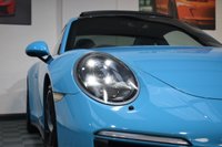 USED 2018 18 PORSCHE 911 3.0 CARRERA GTS PDK 2d 450 BHP LOW MILES / PAN ROOF / PDCC+