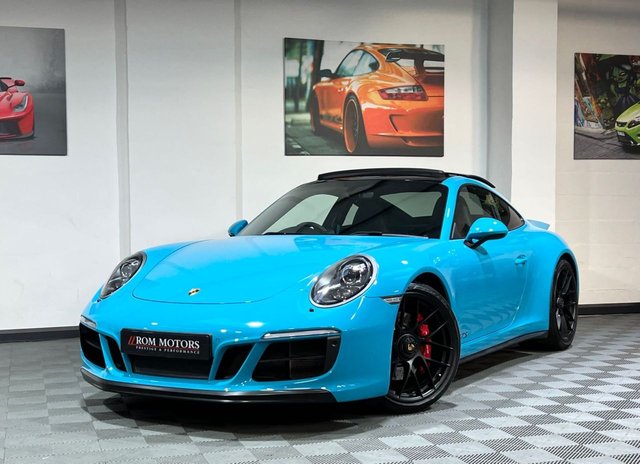 2018 18 Porsche 911 3.0 CARRERA GTS PDK 2d 450 BHP