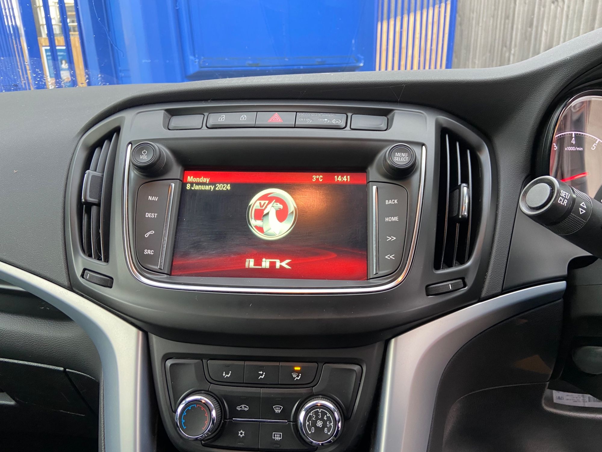 2017 Vauxhall Zafira Tourer SRI Nav £8,750