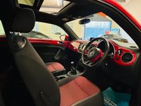 USED 2014 64 VOLKSWAGEN BEETLE 1.2 DESIGN TSi PANORAMIC 3 DOOR 103 BHP MASSIVE SPECIFICATION