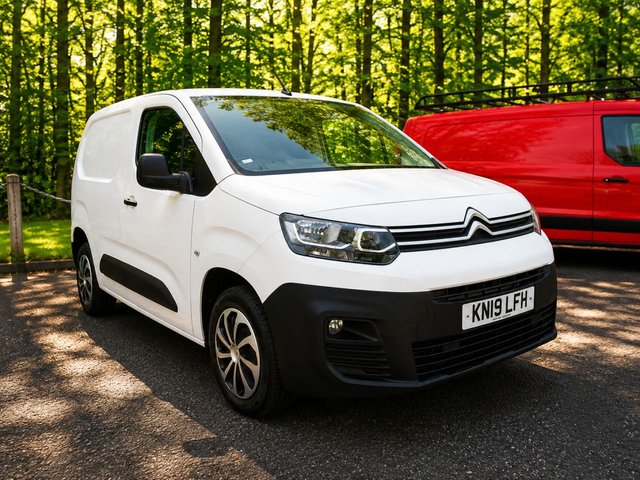 View our CITROEN BERLINGO