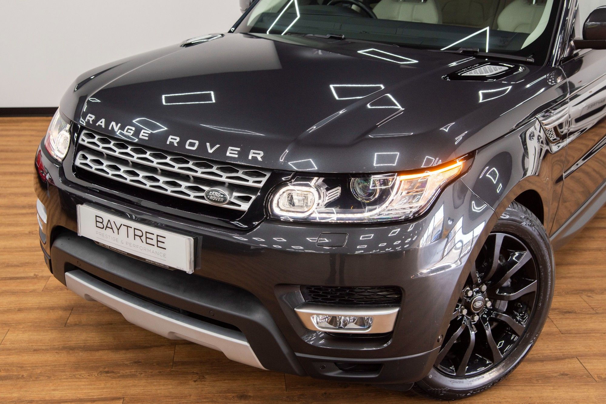 USED 2017 17 LAND ROVER RANGE ROVER SPORT 3.0 SDV6 HSE ESTATE