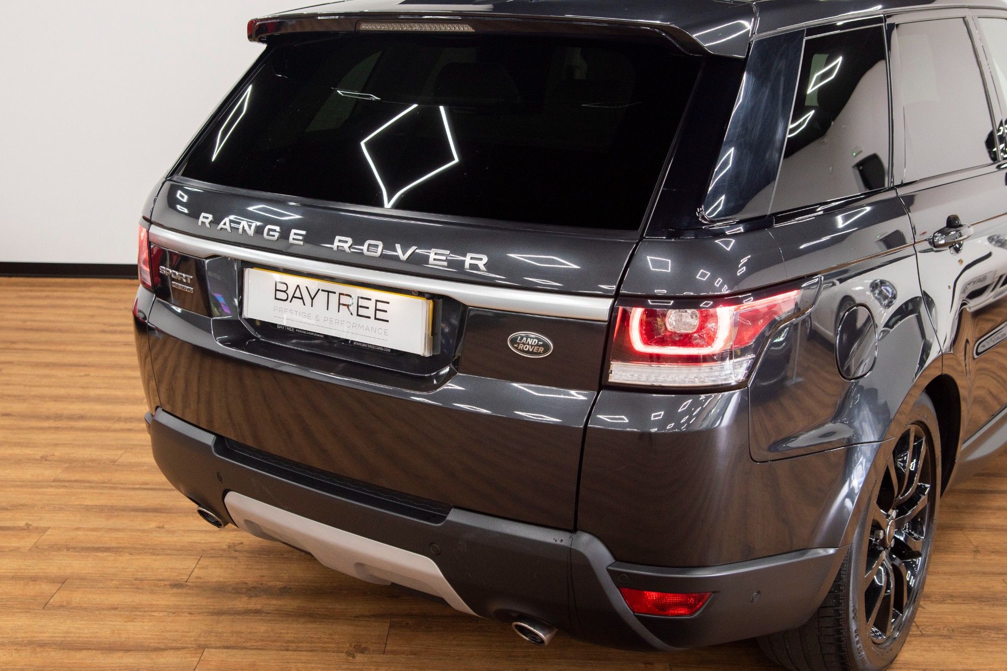 USED 2017 17 LAND ROVER RANGE ROVER SPORT 3.0 SDV6 HSE ESTATE