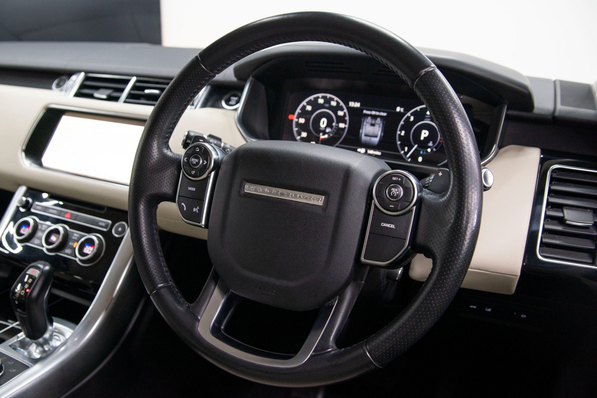 USED 2017 17 LAND ROVER RANGE ROVER SPORT 3.0 SDV6 HSE ESTATE