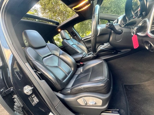 View our PORSCHE CAYENNE