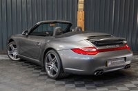 USED 2010 10 PORSCHE 911 3.8 CARRERA 4S PDK 2d 385 BHP FULL SERVICE HIST, 24 MONTH WARRANTY, NEW DISCS AND PADS, NEW TYRES IMMACULATE CAR.  TURBO ALLOYS, CHRONO, BOSE, MEMORY SEATS