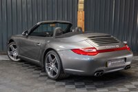 USED 2010 10 PORSCHE 911 3.8 CARRERA 4S PDK 2d 385 BHP FULL SERVICE HIST, 24 MONTH WARRANTY, NEW DISCS AND PADS, NEW TYRES IMMACULATE CAR.  TURBO ALLOYS, CHRONO, BOSE, MEMORY SEATS