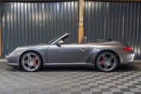 USED 2010 10 PORSCHE 911 3.8 CARRERA 4S PDK 2d 385 BHP FULL SERVICE HIST, 24 MONTH WARRANTY, NEW DISCS AND PADS, NEW TYRES IMMACULATE CAR.  TURBO ALLOYS, CHRONO, BOSE, MEMORY SEATS