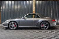 USED 2010 10 PORSCHE 911 3.8 CARRERA 4S PDK 2d 385 BHP FULL SERVICE HIST, 24 MONTH WARRANTY, NEW DISCS AND PADS, NEW TYRES IMMACULATE CAR.  TURBO ALLOYS, CHRONO, BOSE, MEMORY SEATS