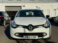 USED 2015 15 RENAULT CLIO 1.1 DYNAMIQUE NAV 16V 5d 73 BHP FULL SERVICE RECORD +  BLUETOOTH +  USB +  AUX +  CRUISE CONTROL +  SAT NAV +  CLIMATE CONTROL +  16 INCH ALLOY WHEELS +  REAR PARKING SENSORS +  FOG LIGHTS +  TRACTION CONTROL +