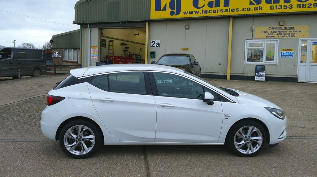 View our VAUXHALL ASTRA