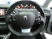 USED 2019 19 PEUGEOT 308 1.2 PURETECH S/S ALLURE 5d 129 BHP SAT NAV PANORAMIC ROOF CRUISE PARKING SENSORS 2 OWNERS SERVICE HISTORY LOW MILEAGE