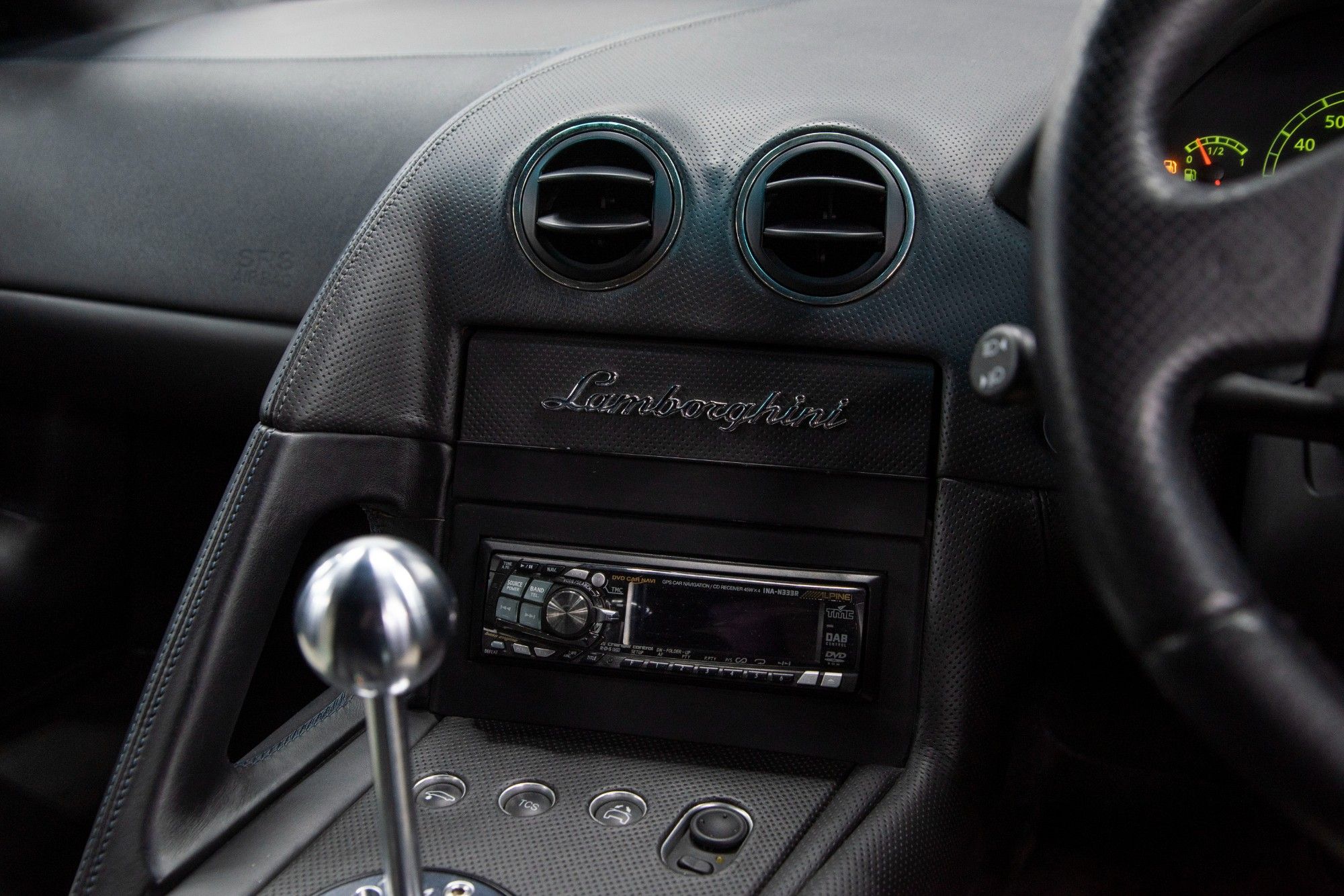 USED 2004 53 LAMBORGHINI MURCIELAGO 6.2 V12 COUPE 2d 572 BHP 