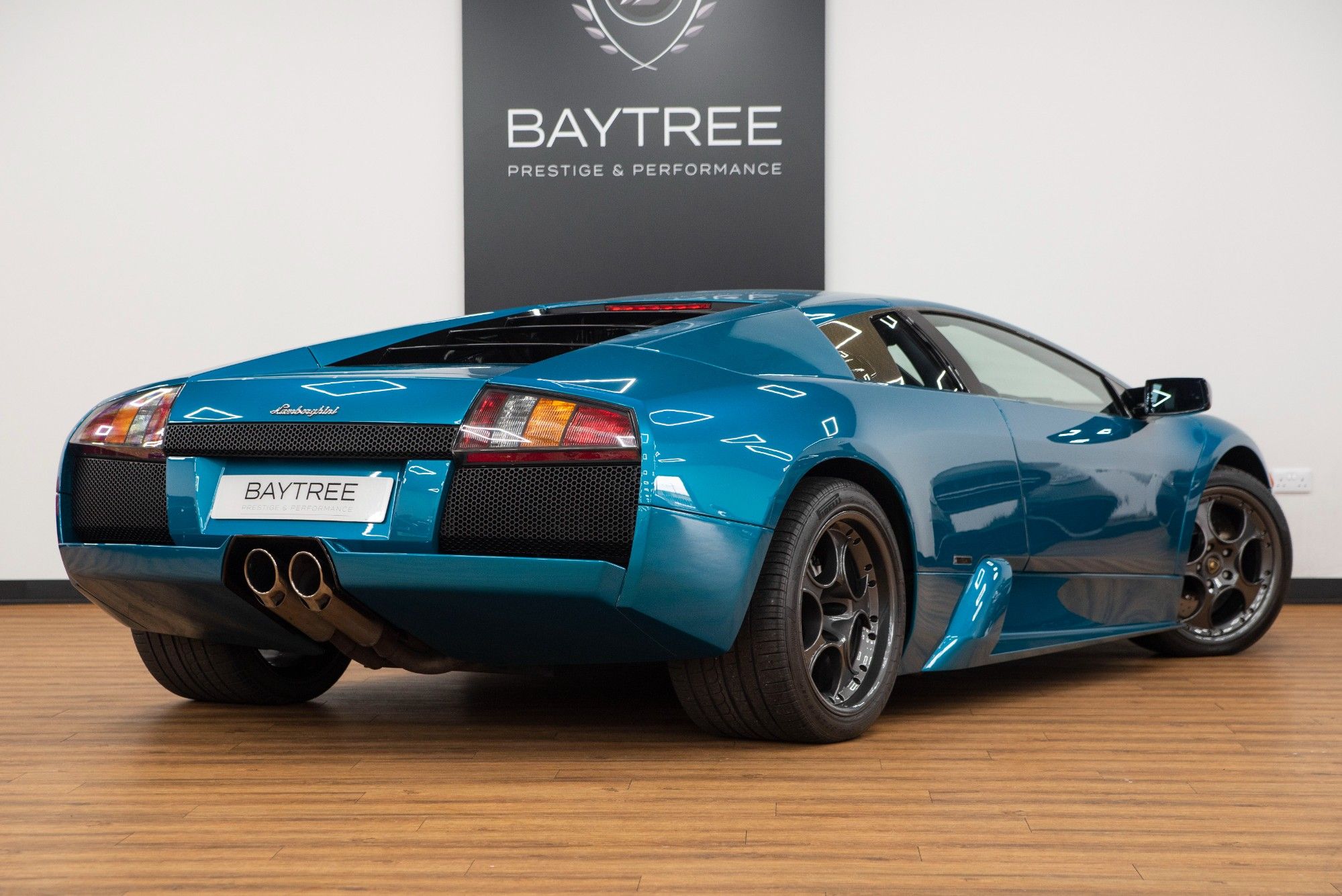 USED 2004 53 LAMBORGHINI MURCIELAGO 6.2 V12 COUPE 2d 572 BHP 
