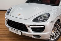 USED 2012 PORSCHE CAYENNE 4.8 V8 TURBO TIPTRONIC S 