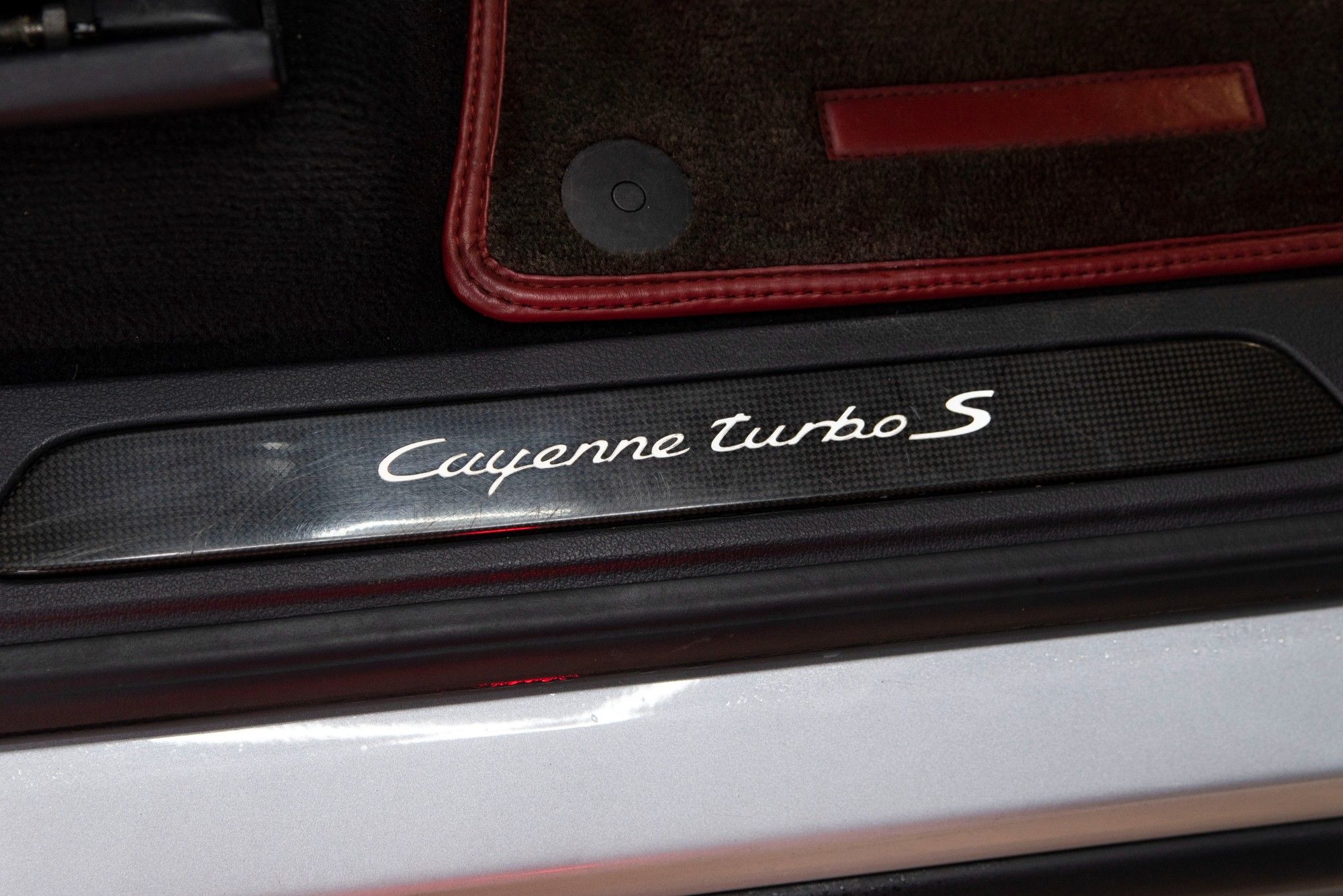USED 2012 PORSCHE CAYENNE 4.8 V8 TURBO TIPTRONIC S 