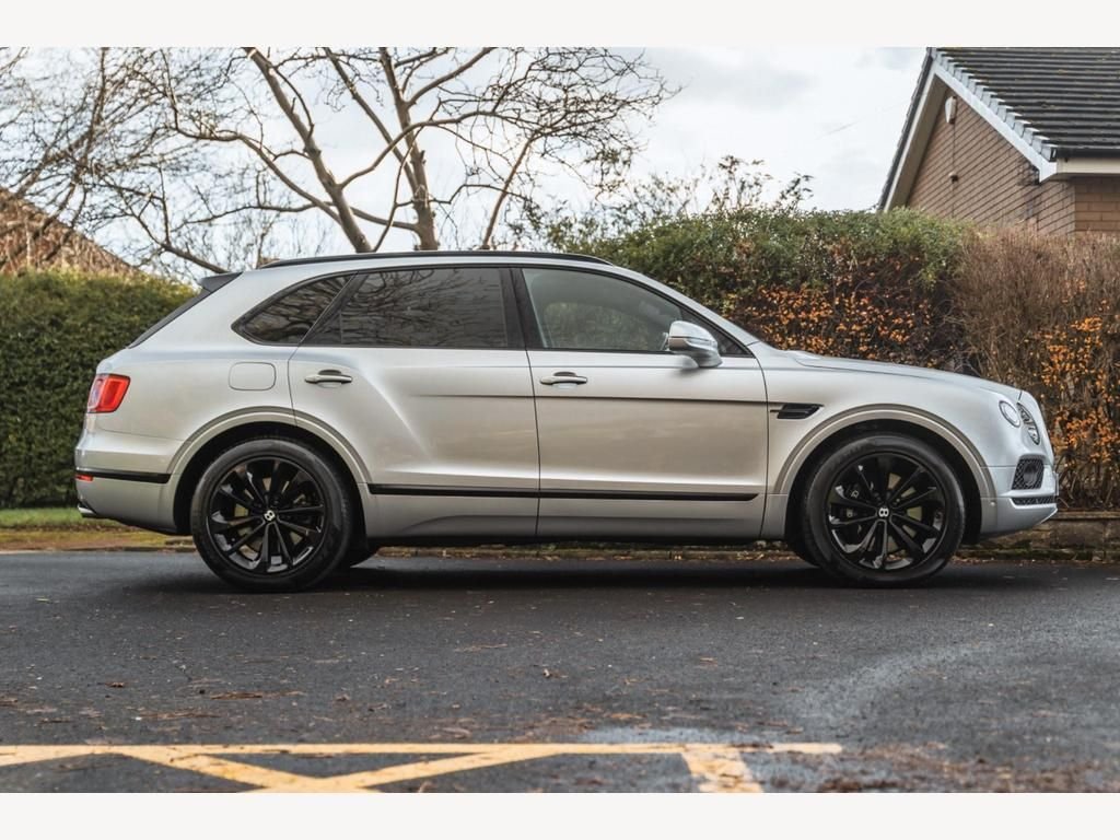 USED 2018 18 BENTLEY BENTAYGA 4.0 V8 D 5d 430 BHP 