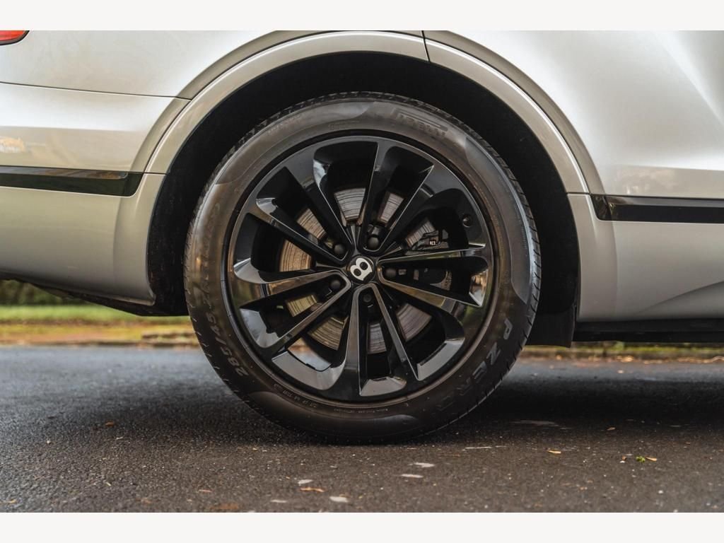 USED 2018 18 BENTLEY BENTAYGA 4.0 V8 D 5d 430 BHP 