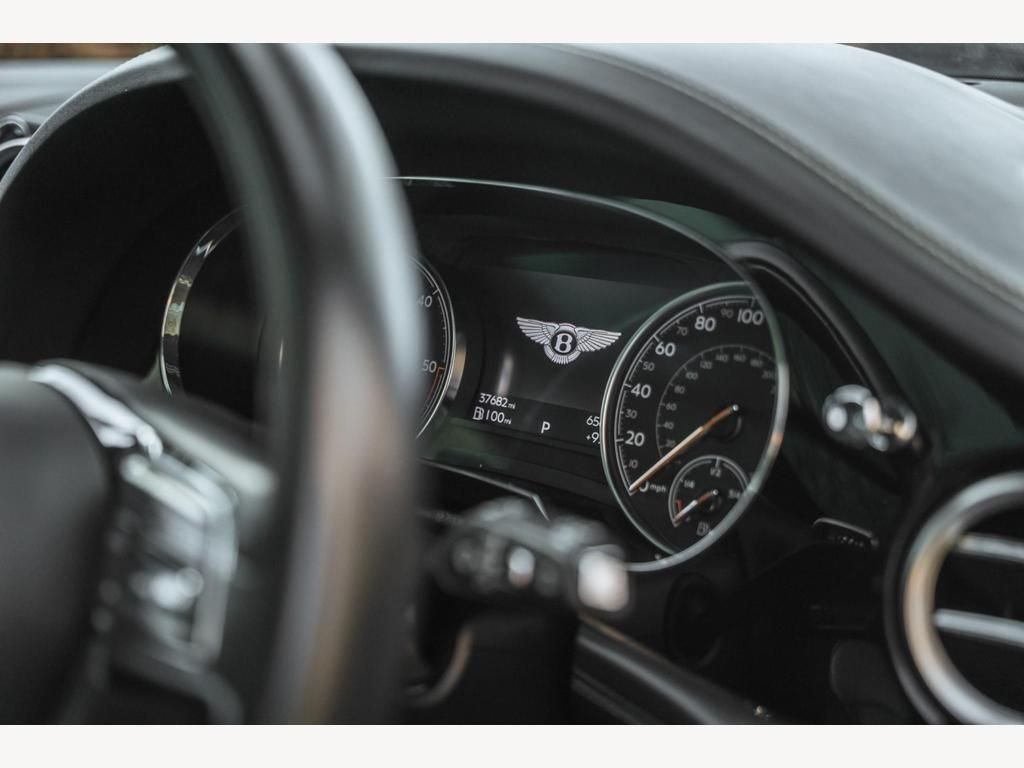USED 2018 18 BENTLEY BENTAYGA 4.0 V8 D 5d 430 BHP 