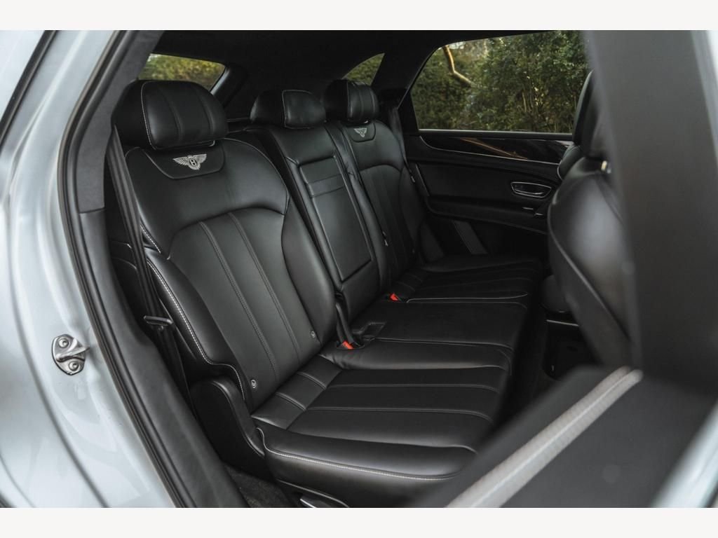USED 2018 18 BENTLEY BENTAYGA 4.0 V8 D 5d 430 BHP 