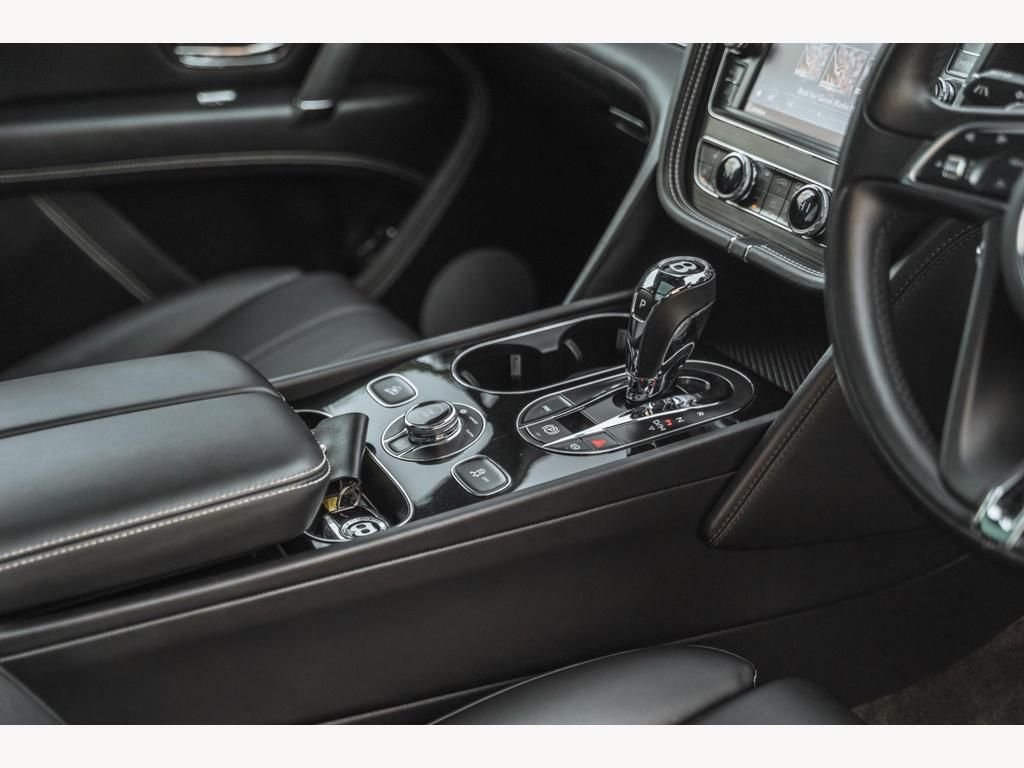USED 2018 18 BENTLEY BENTAYGA 4.0 V8 D 5d 430 BHP 