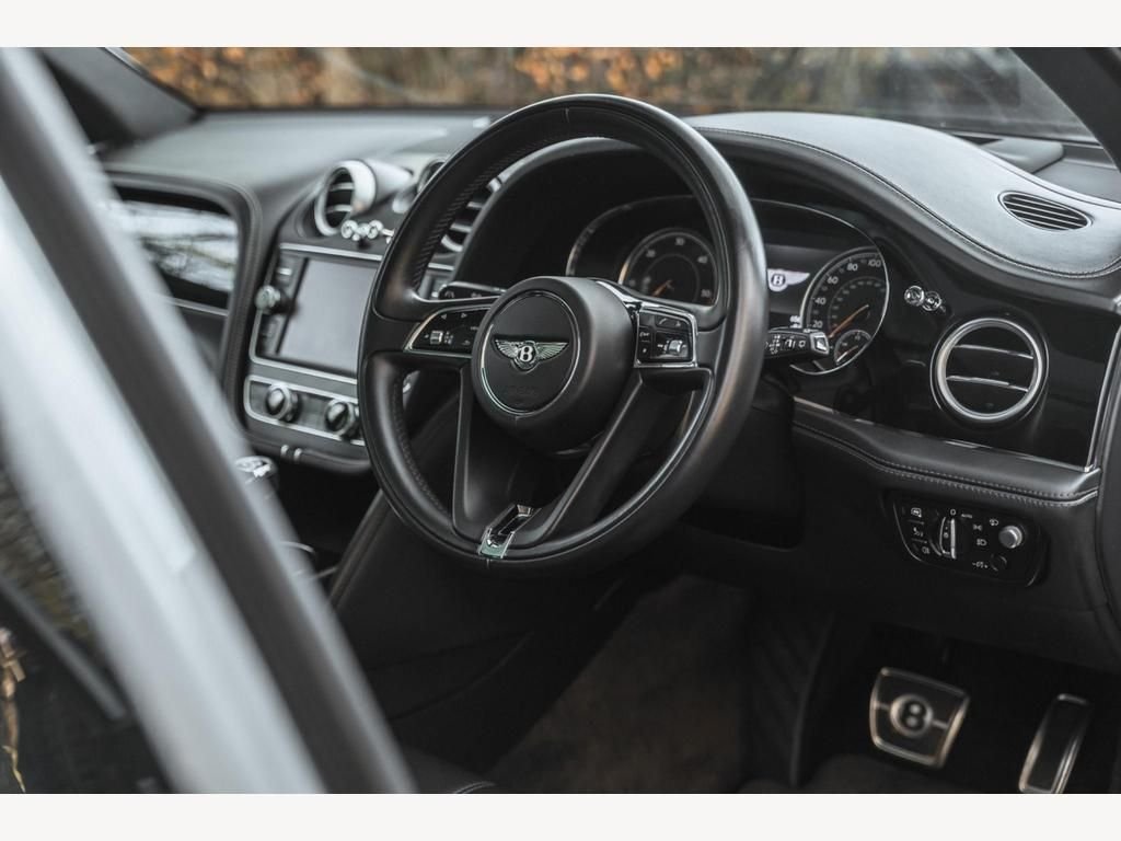 USED 2018 18 BENTLEY BENTAYGA 4.0 V8 D 5d 430 BHP 