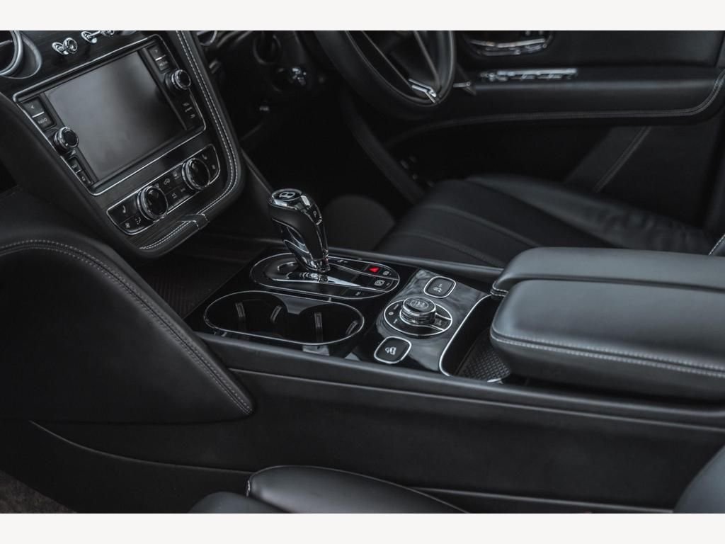 USED 2018 18 BENTLEY BENTAYGA 4.0 V8 D 5d 430 BHP 