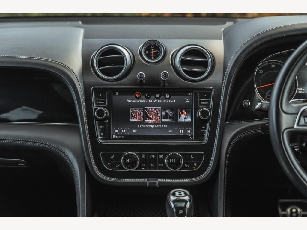 USED 2018 18 BENTLEY BENTAYGA 4.0 V8 D 5d 430 BHP 