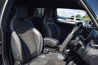 USED 2021 P MINI HATCH COOPER 1.5 COOPER SPORT 3d 134 BHP HUGE CARBON SPEC / JCW STYLING
