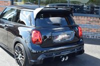 USED 2021 P MINI HATCH COOPER 1.5 COOPER SPORT 3d 134 BHP HUGE CARBON SPEC / JCW STYLING